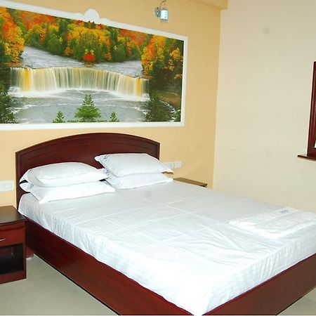 Hotel Kings Palace Shencottah Exterior photo